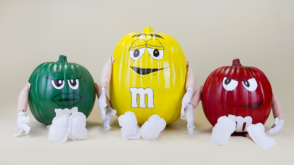 M&M Pumpkins